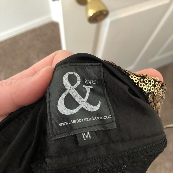 Gold Skirt - Picture 3 of 3